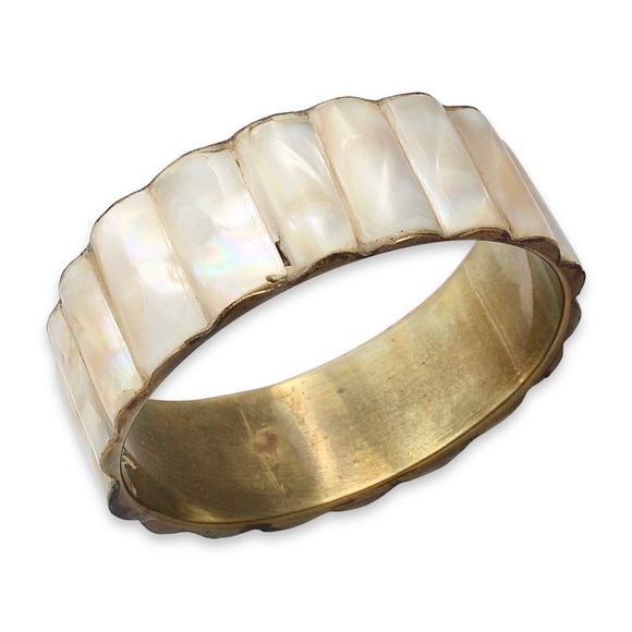 Vintage Mother of Pearl Brass Bangle Bracelet Iridescent Shell Inlay Bohemian - Picture 2 of 4